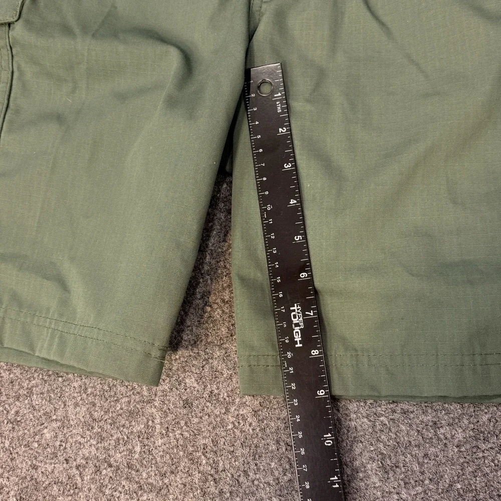 TRUE SPEC 24-7 Series Men's Sz 38 Tactical Cargo Shorts Green NWT